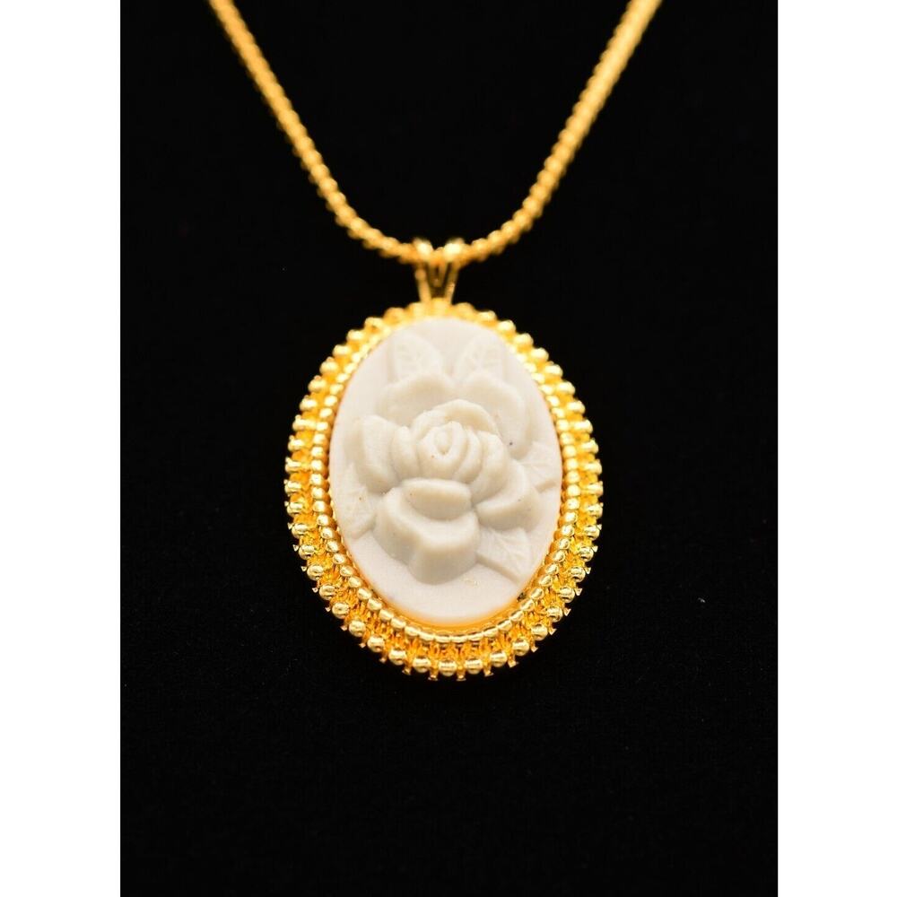 Hallmark Vintage Rose Pendant Necklace Gold Cameo Porcelain Signed 1980s Bin6A